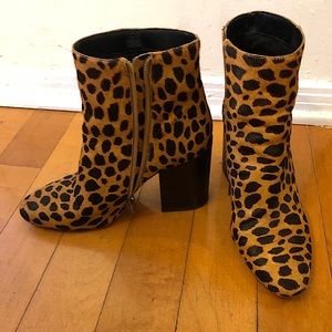 Leopard bootie